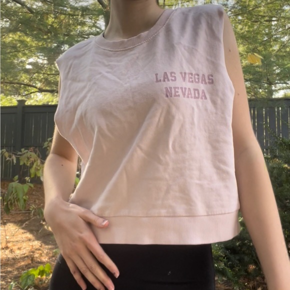 Zara cropped muscle tee - Picture 2 of 5